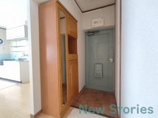 【玄関】 | 森ビル | 収納もある玄関です