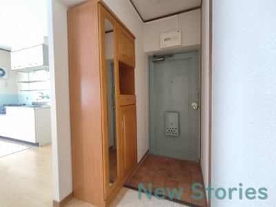 【玄関】 | 森ビル | 収納もある玄関です