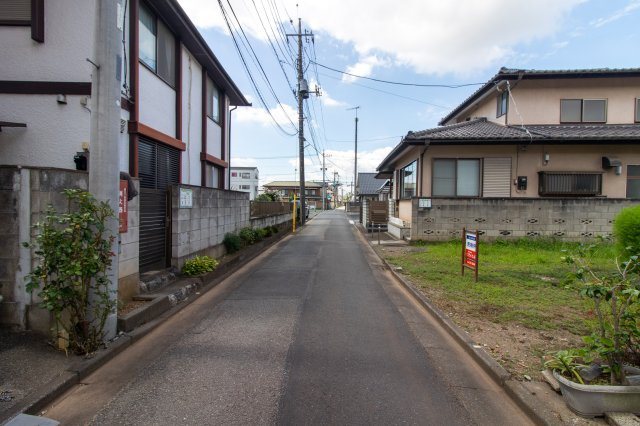【前面道路含む現地写真】の画像