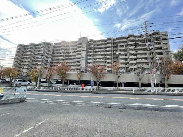 香里丘セントポリア壱号館の外観