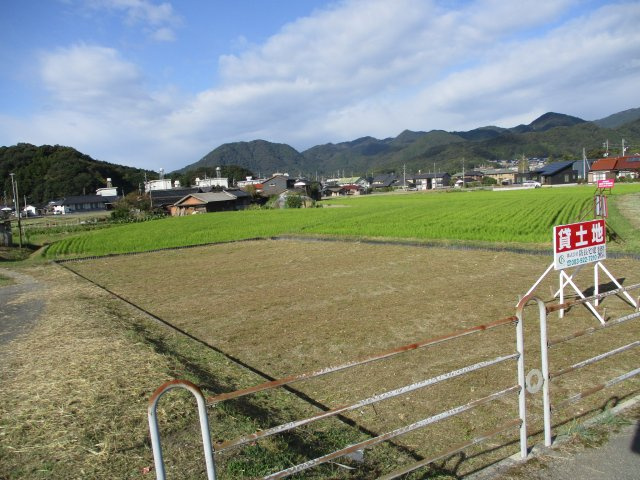 宮野下262号線沿い売土地の外観