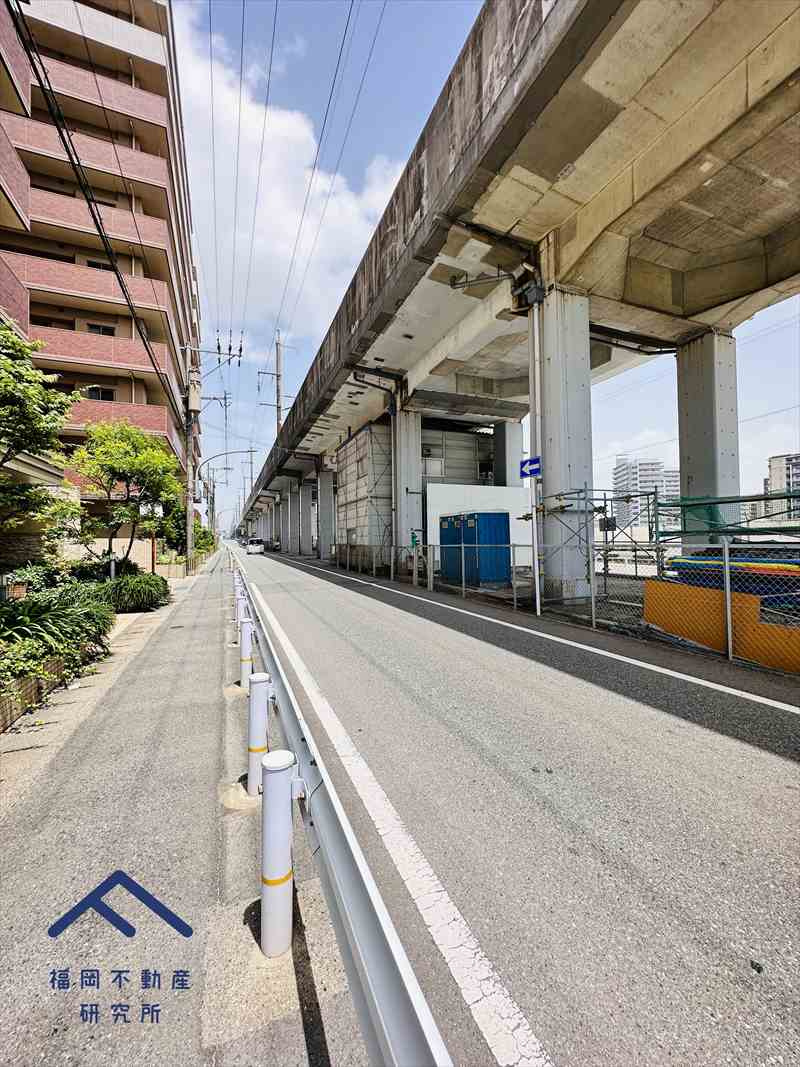 ファーネスト箱崎公園の周辺