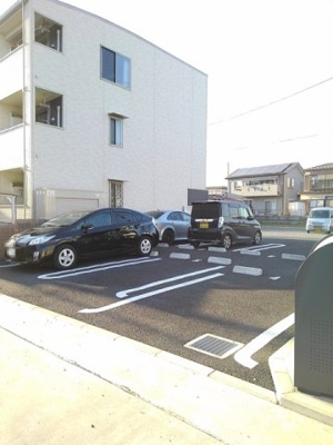 【駐車場】 | ラ・ファーレ・セゾン