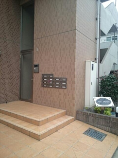 【エントランス】