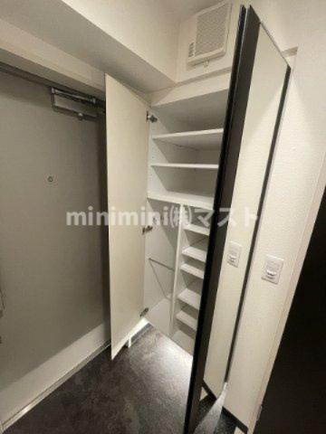アクアプレイス上本町の玄関|他号室参考写真です