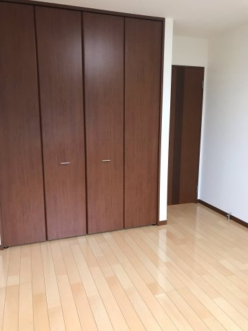 【洋室】 | レインボーヒル高間木 | 南側