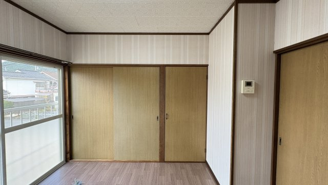 LUNA FIOREの収納|収納は1間半分、たっぷり入ります。
