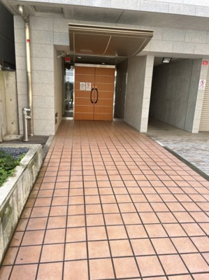 【エントランス】 | DOMみなと元町