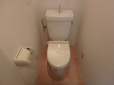 【トイレ】 | レジーナ西宮北口Ⅰ | シンプルで使いやすいトイレです