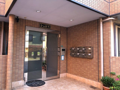 【エントランス】 | シュロス