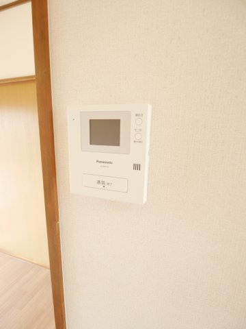 LUNA FIOREのセキュリティ|TVドアホン付きで安心です。