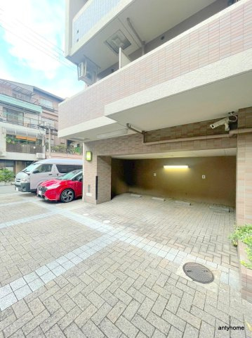 パラシオ塚本2　仲介手数料無料の駐車場