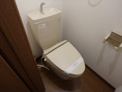 【トイレ】 | ソレアード甲東園 | 落ち着いたトイレです