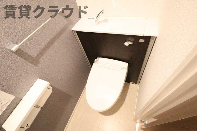 フォーシーズン千葉のトイレ|ゆったりとした空間のトイレです