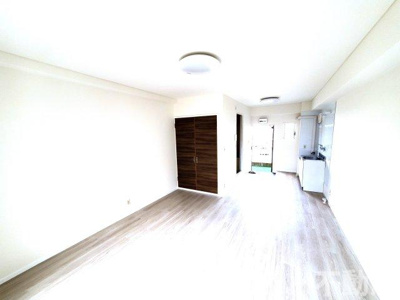 【居間・リビング】 | ハイツ万代5 | おしゃれなリビングです