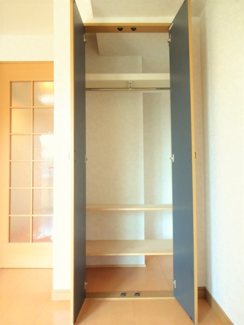 イッセイビルの収納