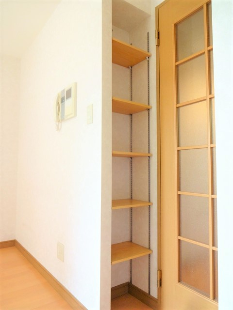 イッセイビルの収納