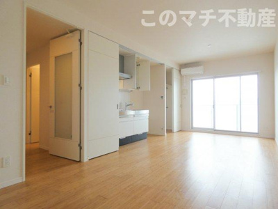 【居間・リビング】 | カルム吉塚(※弊社管理物件) | 別号室の写真になります。現況優先。