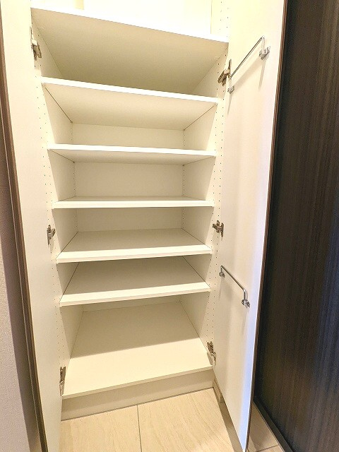 パークフラッツ蔵前の設備|収納豊富なシューズＢＯＸです