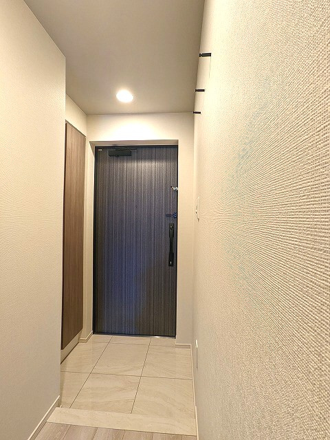 パークフラッツ蔵前の設備|玄関にコートフック付きです