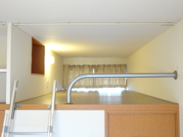 レオパレスそらのかぜの寝室|画像7