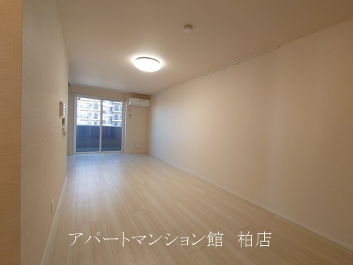 Ferro　Palazzo　B棟の居間・リビング
