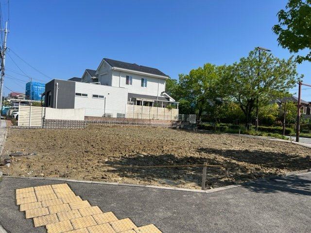 三田市あかしあ台２丁目Ａ号地　土地