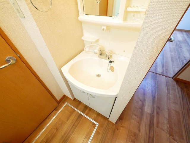 ピノヴェルデの洗面所|洗面所です