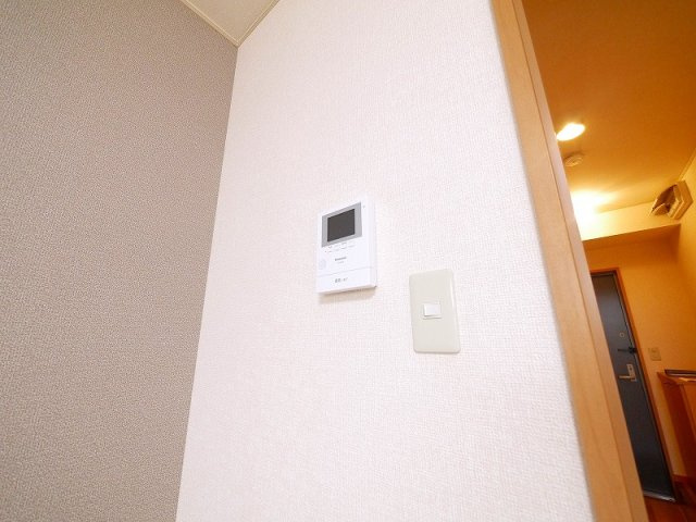 ピノヴェルデのセキュリティ|モニターインターホン
