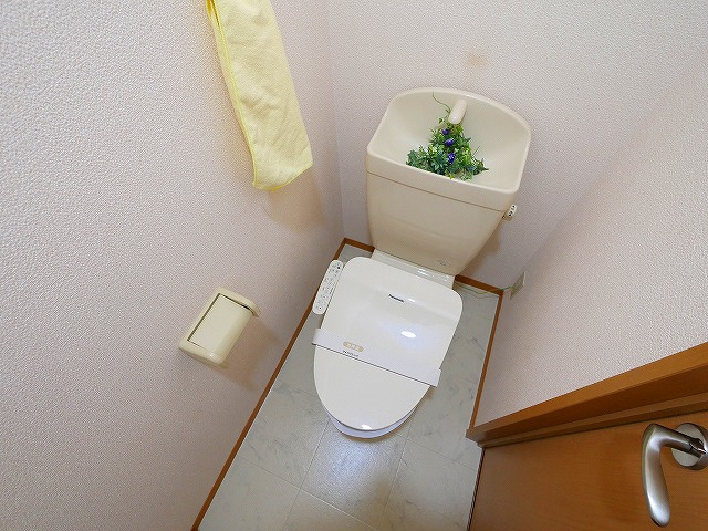 ピノヴェルデのトイレ|落ち着いたトイレです