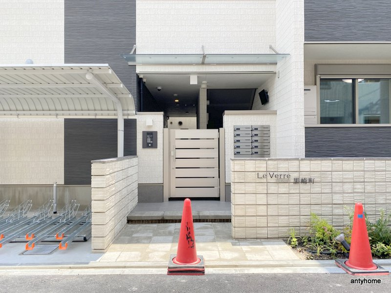 ル・ヴェール黒崎町　仲介手数料無料のエントランス