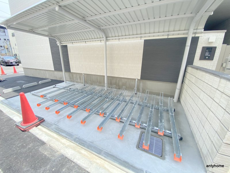 ル・ヴェール黒崎町　仲介手数料無料の駐車場