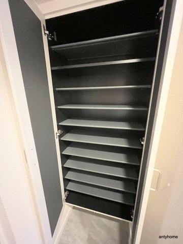 スプランディッド江坂駅前　仲介手数料無料の収納