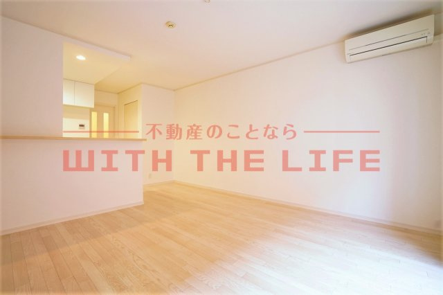 アセット【10,000円キャッシュバック対象物件】の居間・リビング|ゆったりとした居間です