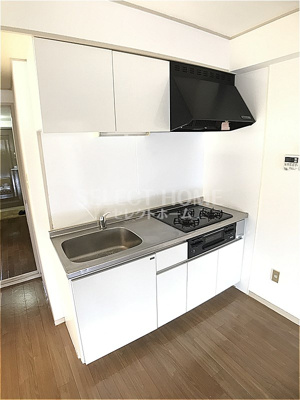 【キッチン】 | レジデンスボナール | キッチンでお料理をお楽しみください