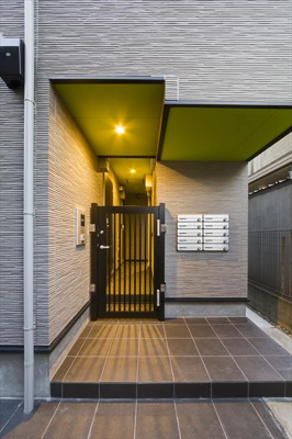 【エントランス】 | オリーブ武石(オリーブタケイシ)
