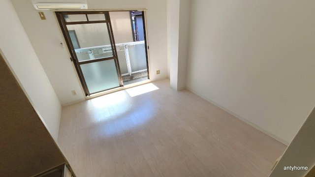 プレアール吹田泉町2　仲介手数料無料の寝室