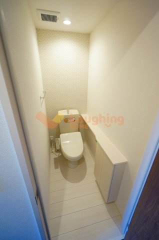 ペルラディアマンテ　A棟のトイレ|ゆったりとした空間のトイレです