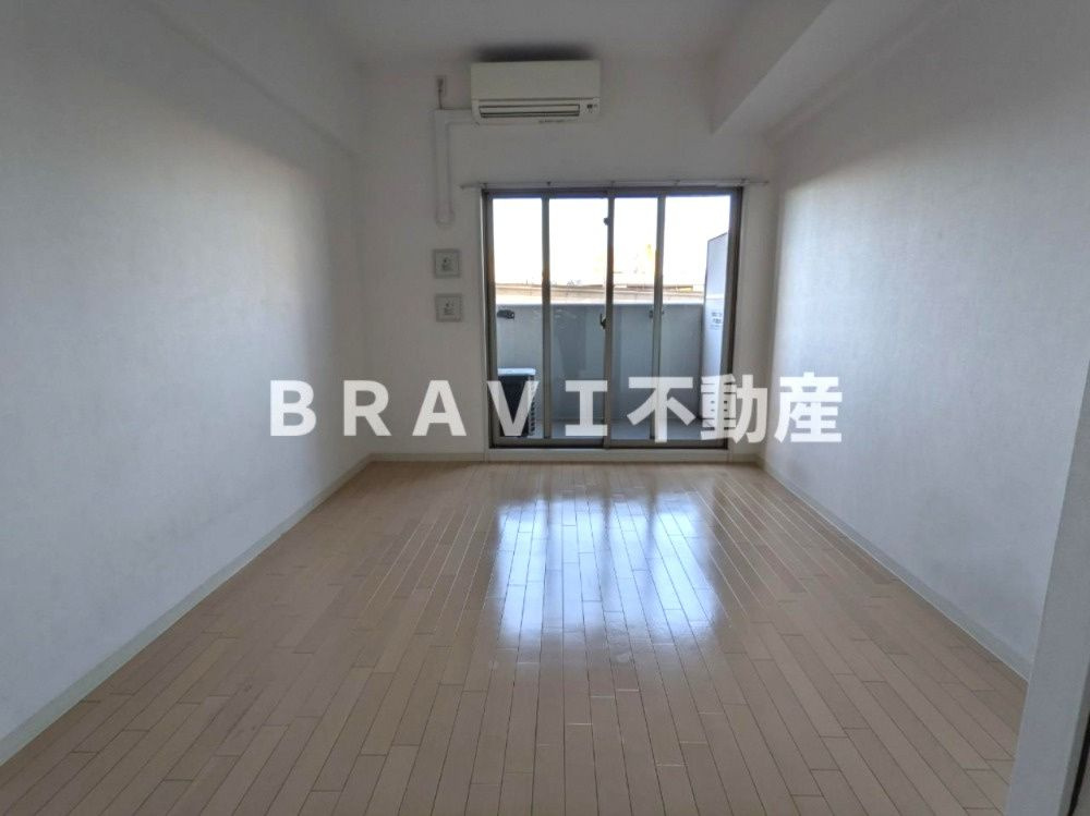 エスリード大阪城公園　BRAVI不動産の居間・リビング|【エスリード大阪城公園】リビング