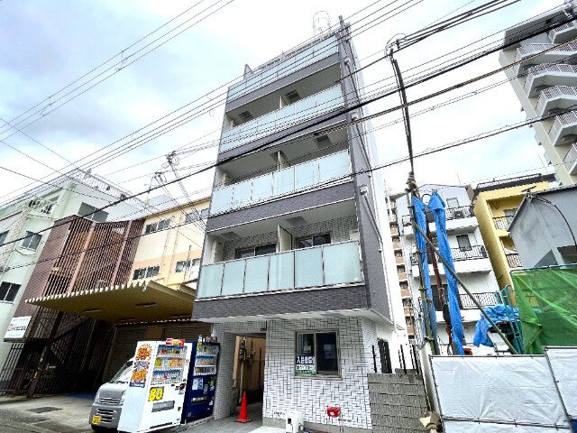 エレメント生田の外観