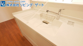 【キッチン】 | 笛吹市石和町小石和 内外装一新で大変綺麗な建物 角地  | キッチンシンク。
