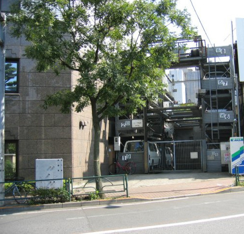 丸澤ガレージ赤羽1丁目