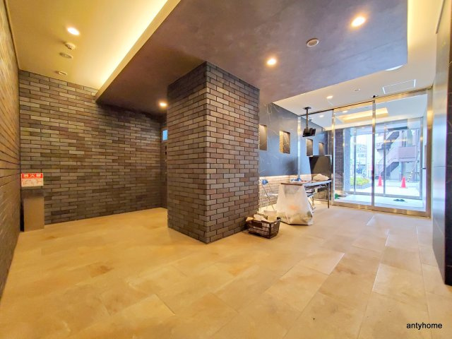 エスリード大阪ラ・リュール　仲介手数料無料の駐車場