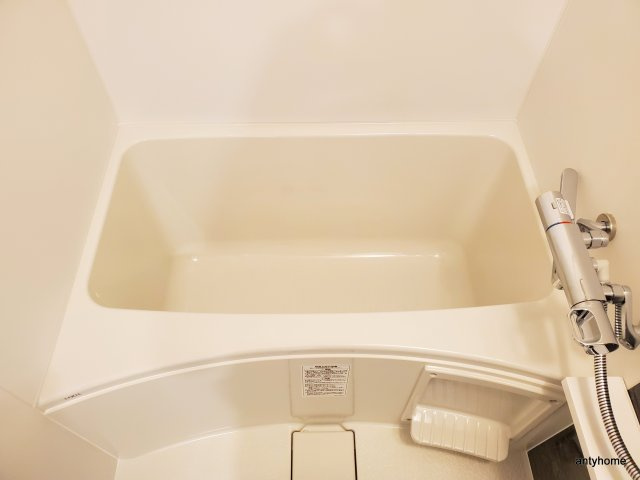 エスリード大阪ラ・リュール　仲介手数料無料の浴室