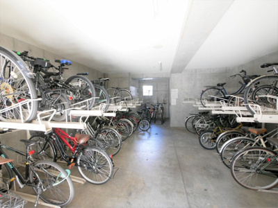 【駐車場】 | レジデンス本町（旧エコロジー立売堀レジデンス）