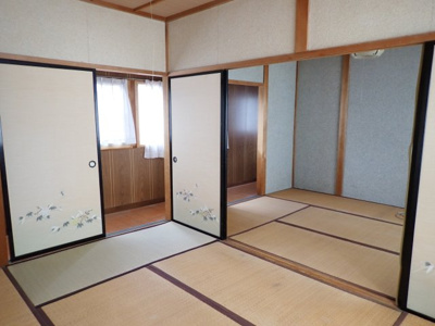 【和室】 | 黒石市錦町中古住宅 | 二階