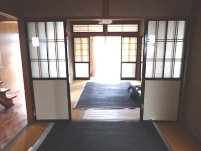 【居間・リビング】 | 黒石市錦町中古住宅