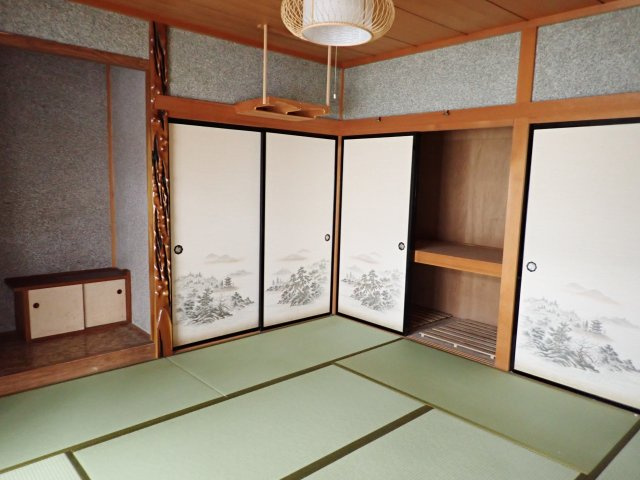 【和室】 | 黒石市錦町中古住宅