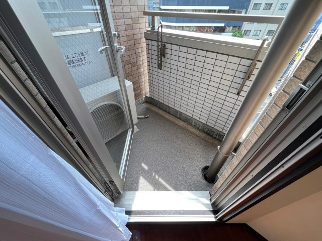 る・ぱピよん・SPのバルコニー