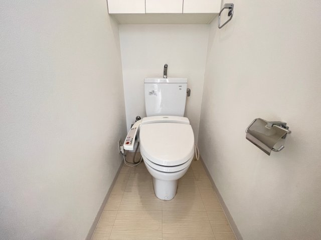 クロスレジデンス大阪新町のトイレ